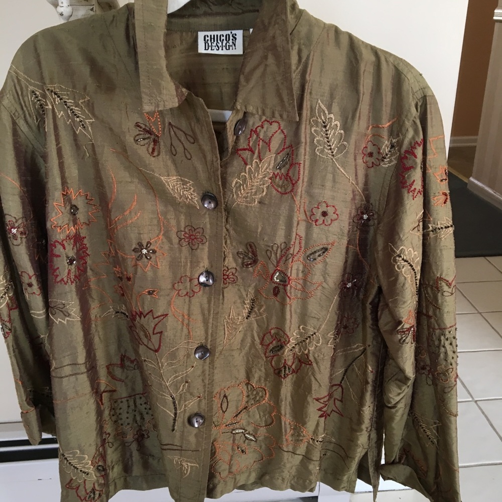 Women’s shirt